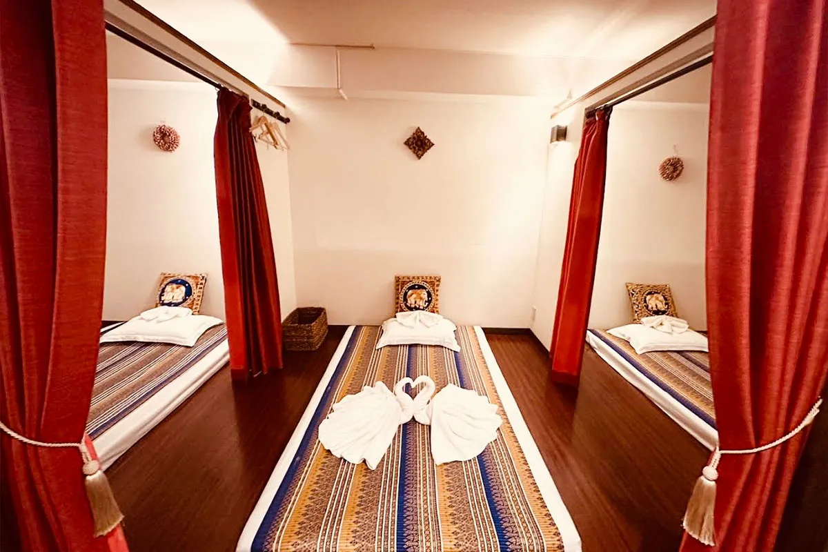 Jaithai Thai Traditional Massage Main Shop interior photo